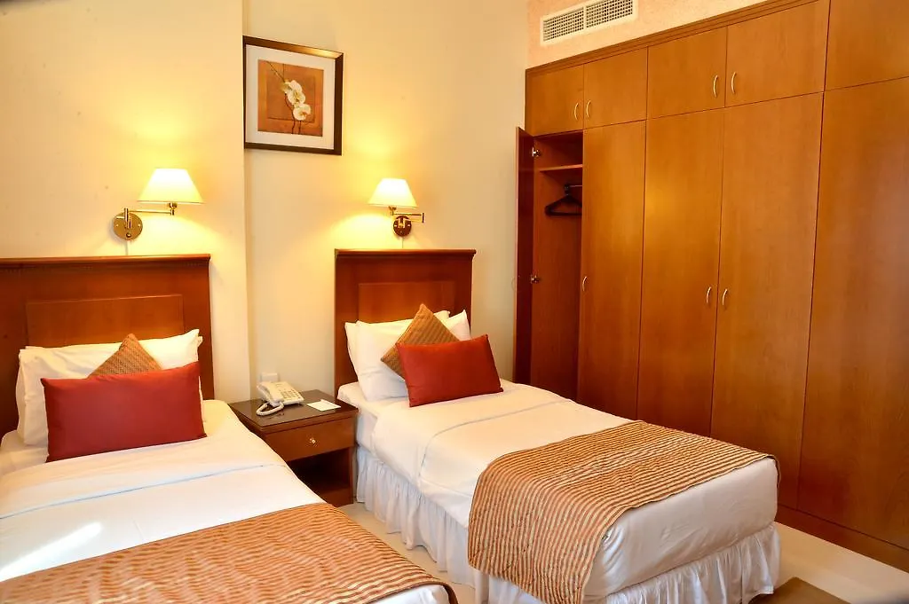 Legacy Hotel Apartments Dubai 3*,