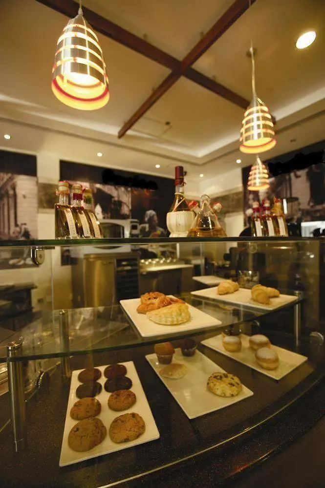 Aparthotel Legacy Hotel Apartments Dubaj