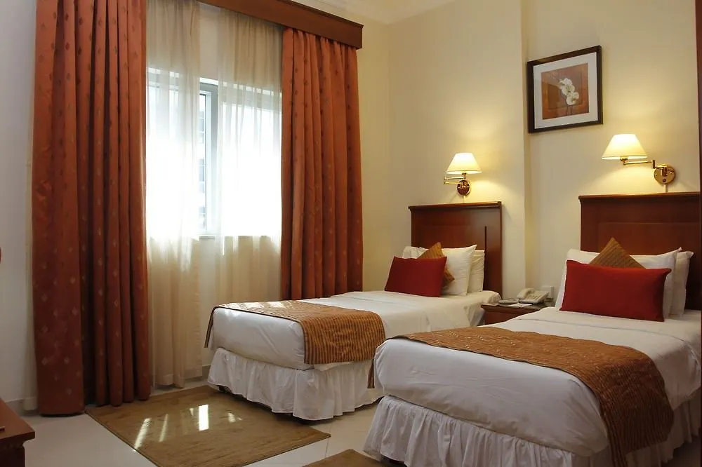 Legacy Hotel Apartments Dubai 3*,